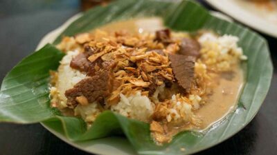 Warga Cepu Blora Harap SIMAK! Nasi Gandul Kuliner Khas Pati Ada Juga di Kota Cepu, Ini Lokasinya