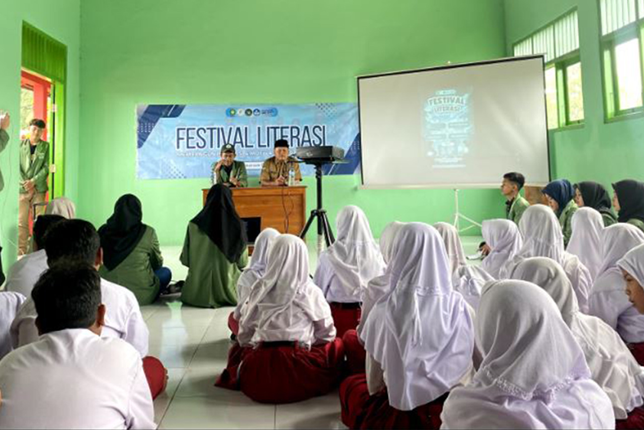 Mahasiswa KKN Pintar Unugiri Wadahi Bakat Siswa SD Negeri 1 Kapuan Cepu Lewat Festival Literasi