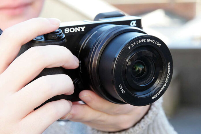 Mungil dan Handal Sony a6000 Kamera Mirrorless Terbaik untuk Pemula dalam Mengeksplorasi Kemampuan Fotografi