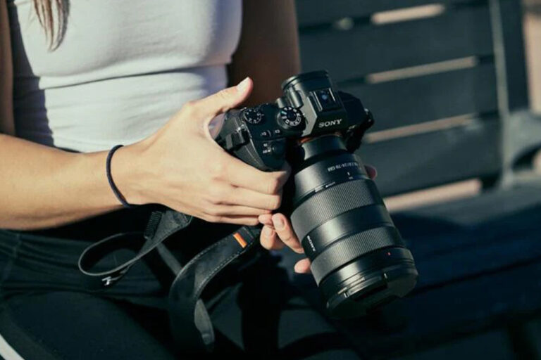 10 Rekomendasi Kamera Mirrorless Terbaik dengan Harga Terjangkau di Bawah 5 Juta