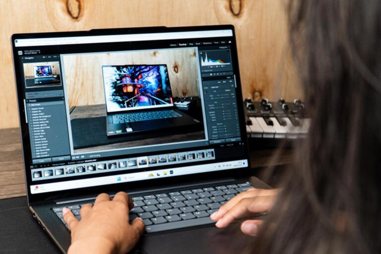 6 Laptop Terbaik Harga Rp2 Jutaan Untuk Editing Spek Rendah yang Tetap Worth It