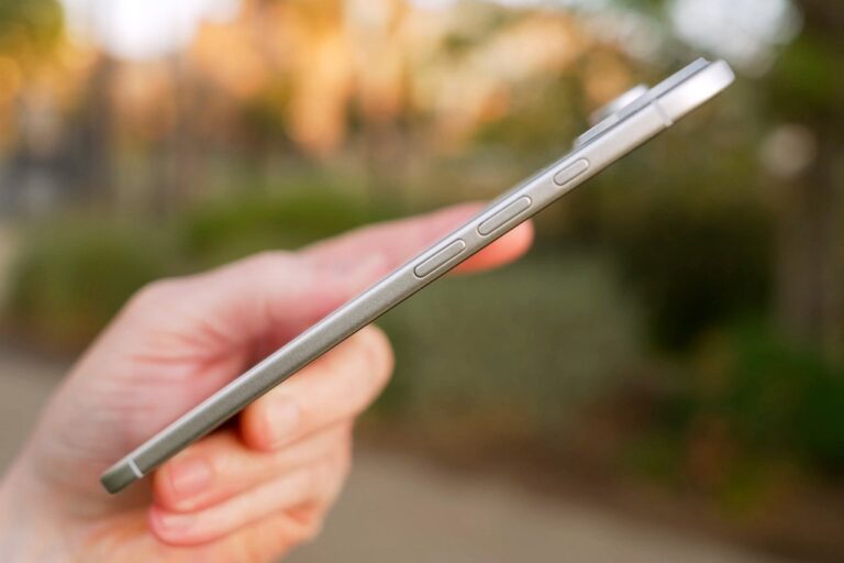 Body Tipis Ekstrem iPhone Air Dibekali Spesifikasi Bukan Kaleng-Kaleng